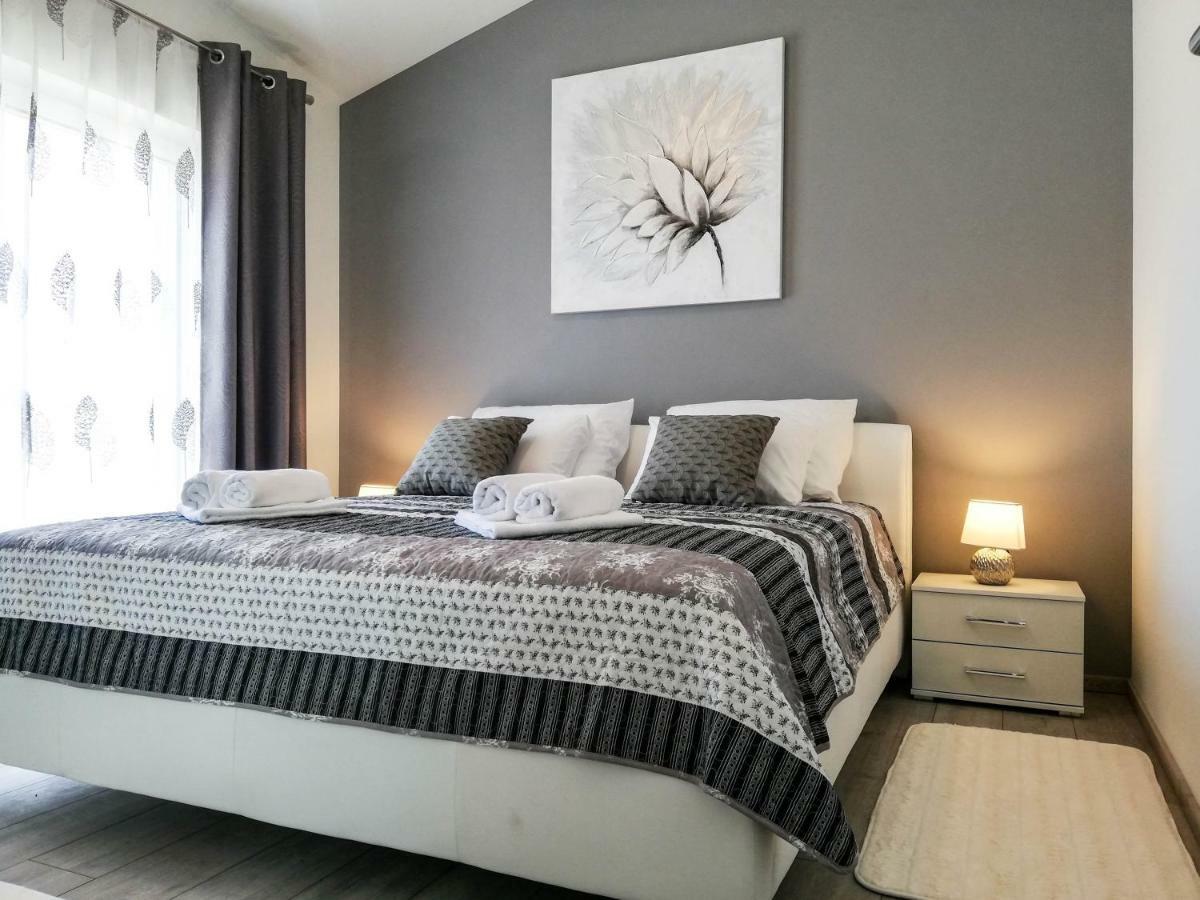 Apartment Sara Kaštela Zewnętrze zdjęcie